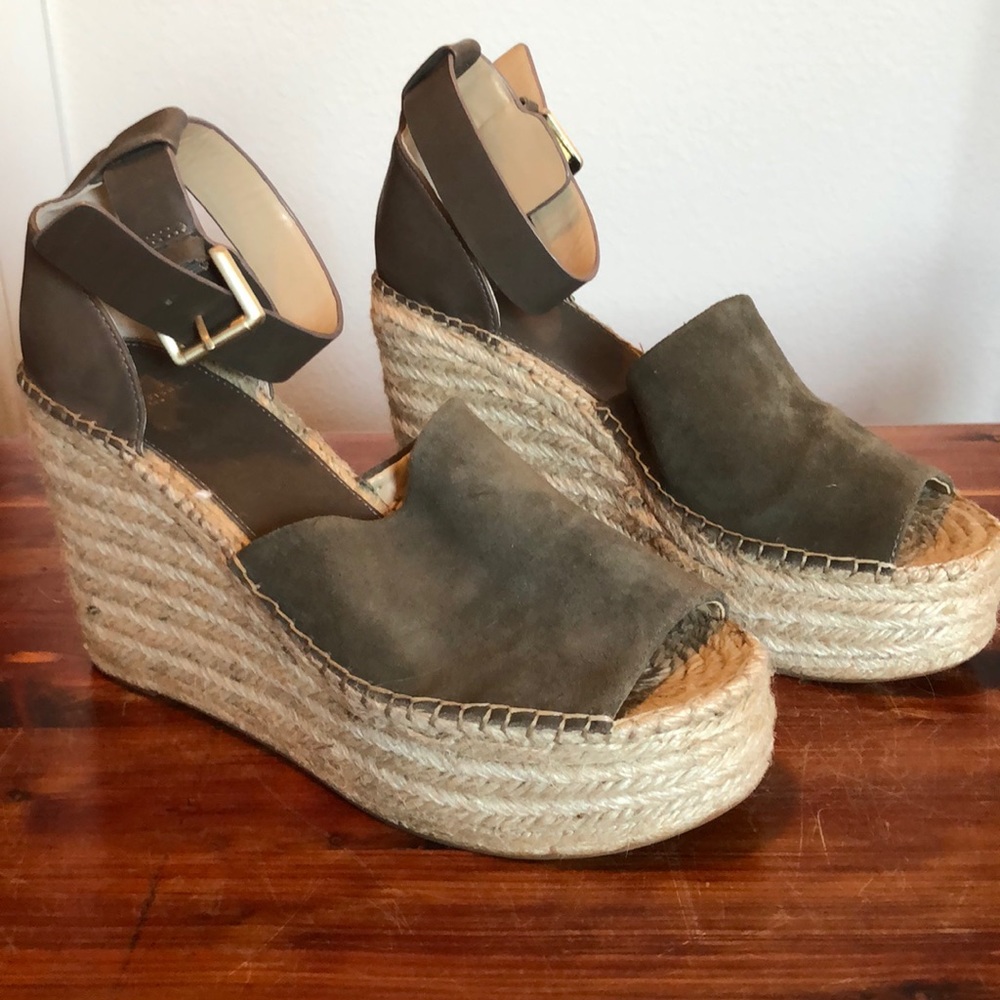 Marc Fischer wedge espadrille size 10 NWOT